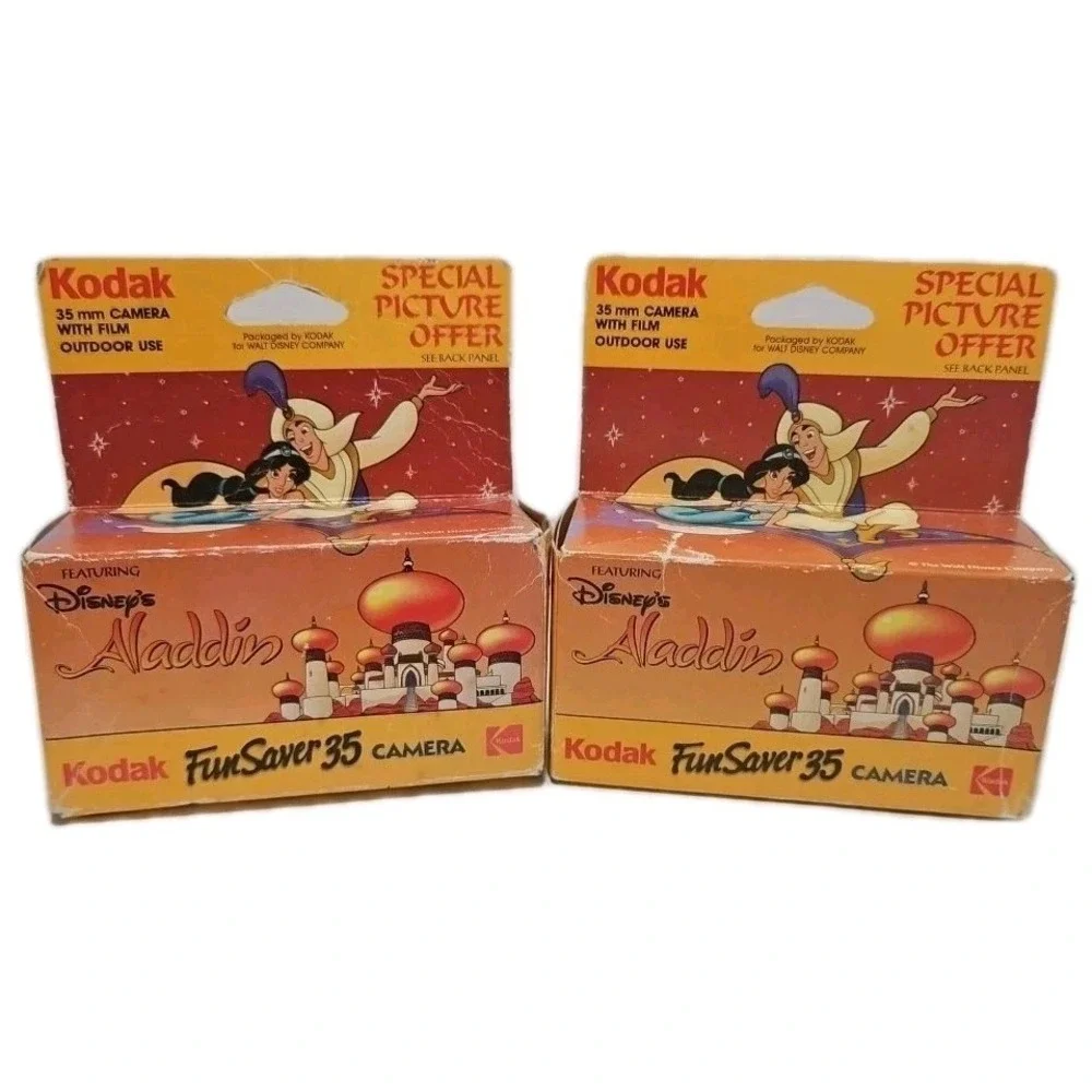 Disney Aladdin Kodak FunSaver 35mm Film Camera 27 Exp Gold Ultra 400 06/1995